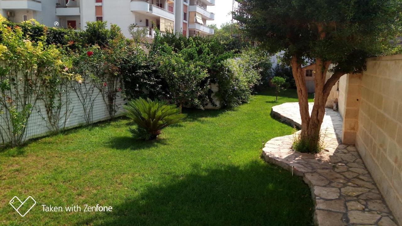 B&B Excelsior Lecce Esterno foto