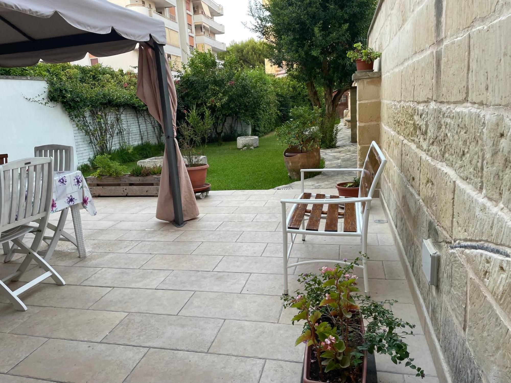 B&B Excelsior Lecce Esterno foto